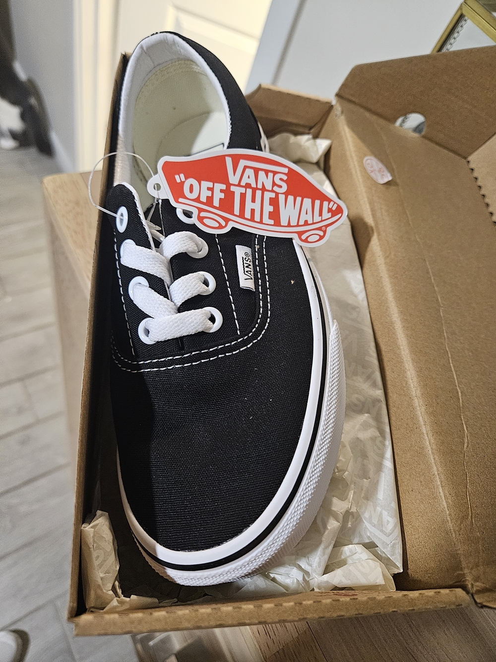 Womens 6.5 Vans Authentic Black Canvas Sneaker